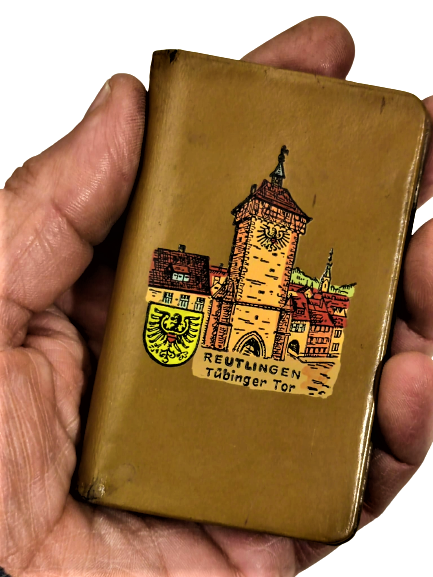 REUTLINGEN TÜBİNGER TOR TEMALI TANITIMLI CEP BAKIM SETİ TARAK AYNA TÖRPÜ