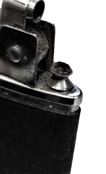 OMEGA FLAT LİGHTER KROM KASA ETRAFI DERİ KAPLAMA CAKMAK TAŞLI VE BENZİNLİ CAKMAK