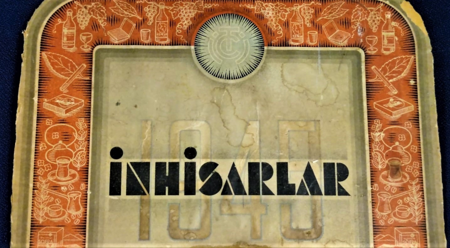 1940 İNHİSARLAR KARTON TAKVİMİ BELEDİYEYE RUSUM BEDELİ 10 PARA İLAN PARASI ÖDENDİGİ PULLU