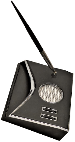 1970 MASA ÜZERİ RADYOLU NOTLUK KALEMLİ SES VE İSTASYON AYARLI PİLLE CALIŞIR TEK DALDA