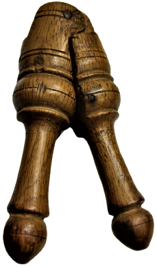 OSMANLI ŞİMŞİR AGACINDAN YAPILMIŞ EL TORNASINDA CEKİLMİŞ EL YAPIM FINDIK KIRACAGI AYKIRI FORMDA