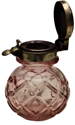 OSMANLI ZENNE BOY PİRİNC KAPAKLI UCUK PEMBE RENKDE CAM HOKKA ÜZERİ KABARMA KARMA DESENLİ