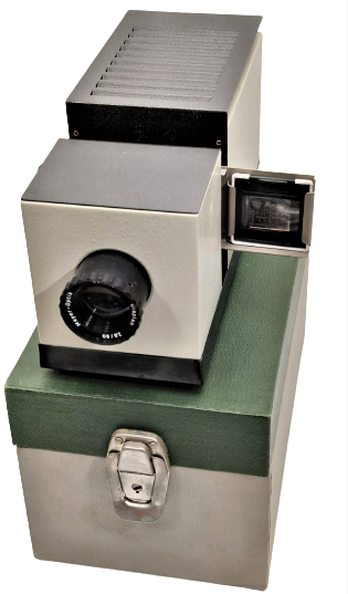 PENTACON FILIUS 4 SLAYT PROJEKTOR  MAKİNESİ ORJİNAL KUTUSUNDA