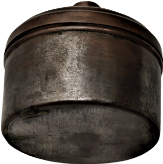 1950 BAKIR BERBER PAMUKLUGU TEZGAH ÜZERİNDE BERBERLERİN KULLANDIGI KAPAKLI BAKIR PAMUKLUK