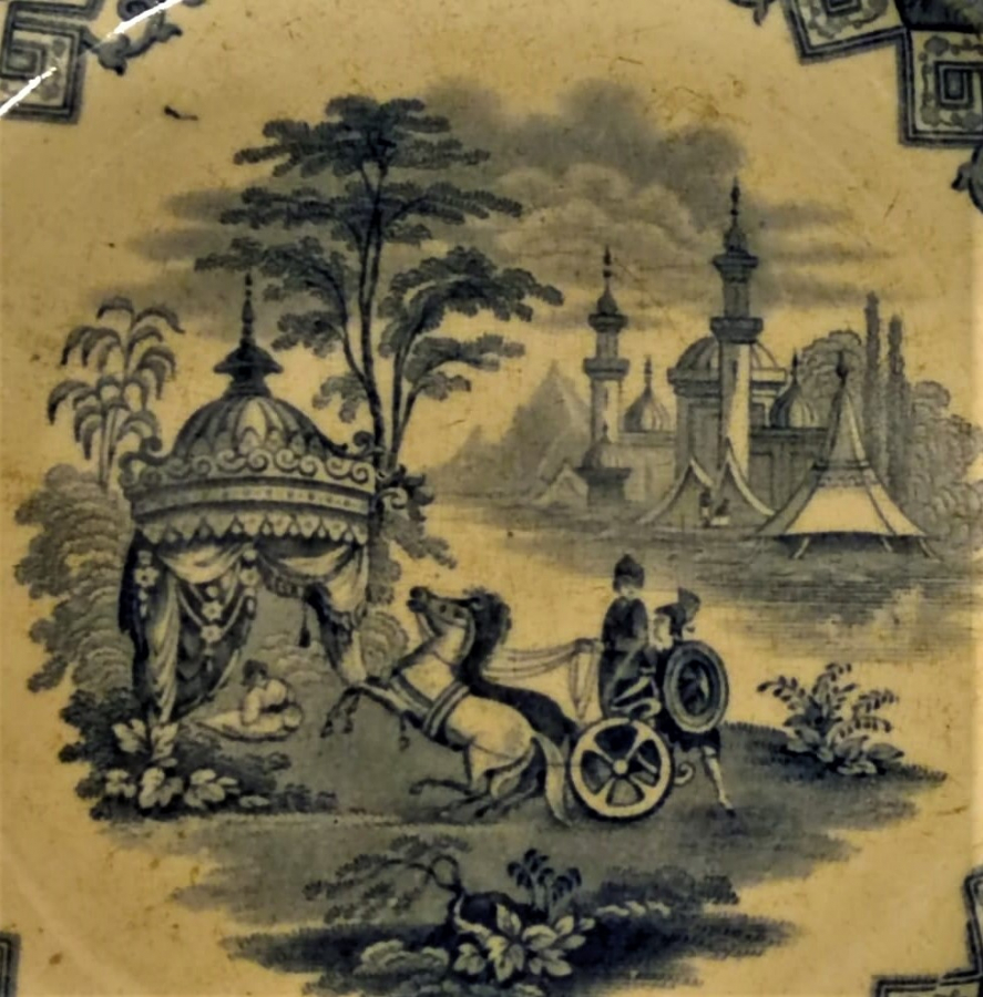 1800 OSMANLI PAZARINA YAPILMIŞ ÜZERİ RESİMLİ PORSELEN DAMASCUS STYLE  TABAK MAVİ BEYAZ RENKLERDE