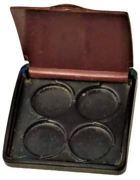 1920 NADİR BAKALİT VERAMONE HAP KUTUSU, SİYAH VE BORDO RENLERDE DÖRT TABLET İÇİN ÖZEL TASARIM