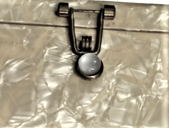 1950 EL YAPIM SEDEF KAPLAMA KAPAKLI KİLİTLİ MUCEVHER KUTUSU İCİ KISMI AYNA İCERSİ İPEK KAPITONE KAPLI