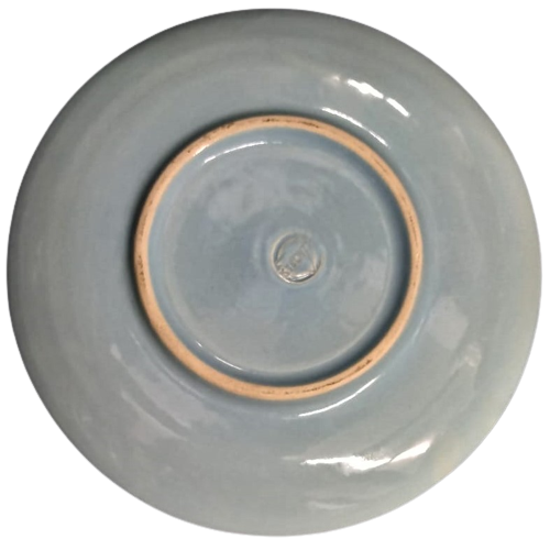 1970 ECZACIBAŞI TABAK SOGUK DAMGALI KENARLAR ALTIN EL CEKME İCERSİ ÜC BUYUK ÜC KÜCÜK KIRMIZI GÜL MAVİ ZEMİN ÜZERİ