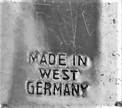 1920 KASCHİE PATEND PENDİG  PETROL TABLE & DESK LIGHTER. NICKEL-PLATED METAL BENZİNLİ TAŞLI MEKANİK MASA CAKMAGI