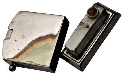 1920 KASCHİE PATEND PENDİG  PETROL TABLE & DESK LIGHTER. NICKEL-PLATED METAL BENZİNLİ TAŞLI MEKANİK MASA CAKMAGI