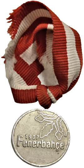 1907 FENERBAHCE KÜLÜBÜNÜN  KURULUŞ YILI ANISINA BASILMIŞ ÜZERİ  KABARTMA ATATÜRK BULUNAN KURDELALI ORJİNAL MADALYA