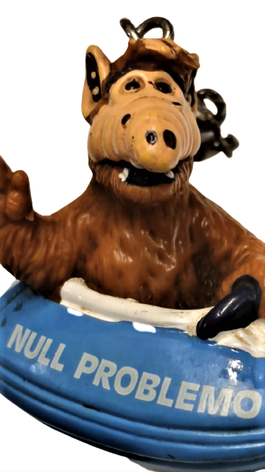 1988 ALF NULL PROBLEMO SERT KAUCUK ANAHTARLIK MAVİ ŞİŞME BOT TEKNE KULLANIRKEN