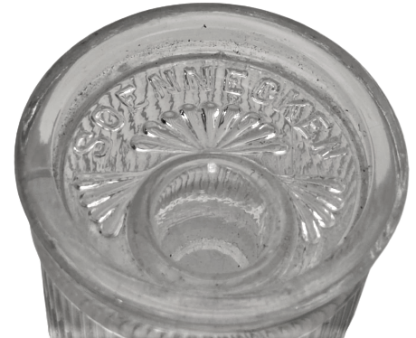 1920 SOENNECKEN DİVİT UCU REKLAMLI HOKKA CAM KAPAKLI SİLİNDİR FORMDA BİLLUR CAMDAN MÜREKKEP HOKKASI VE AHŞAP METAL UCLU DİVİT