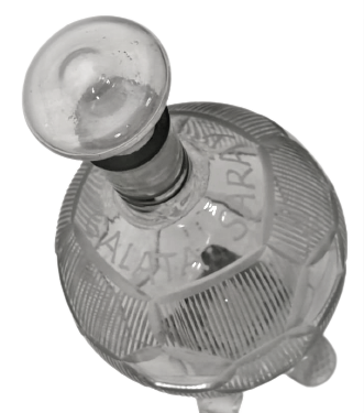 1960 GALATASARAY  YAZILI UFLEME EL İŞCİLİKLİ KESME KIRISTAL  AYAKLI  KAPAKLI SURAHİ