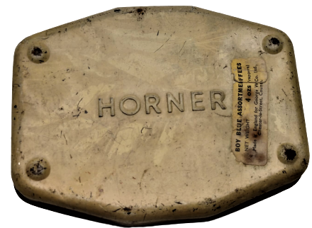 BOY BLUE ASSORTMENT OF TOFFEES  ÜZERİNDE YAZAN ZORLUKLARINIZ VE ZEVKLERİNİZ  KAPAKLI TENEKE KUTU