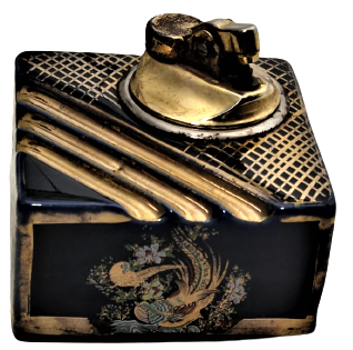 1970 PORSELEN ALTIN YALDIZ CEKME  TM SECKİN LİMOGES  MASA SEHBA ÜZERİ GAZLI CAKMAK