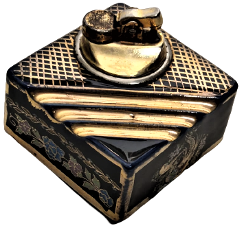 1970 PORSELEN ALTIN YALDIZ CEKME  TM SECKİN LİMOGES  MASA SEHBA ÜZERİ GAZLI CAKMAK