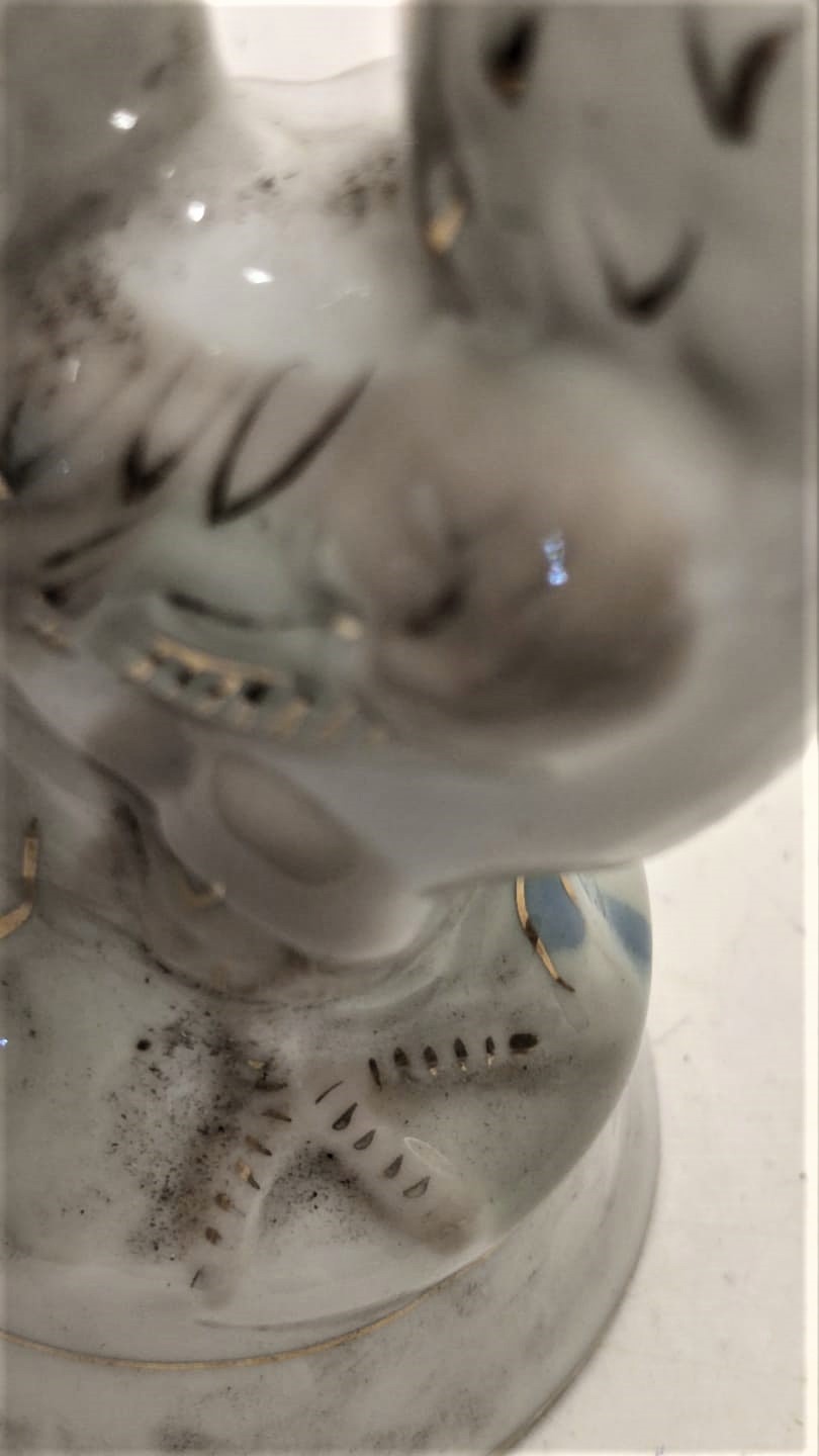 1970 RUS SSCB CCCP PORSELEN HOROZ ŞEKLİNDE TASARLANMIŞ ŞİŞE ÜZERİ EL BOYAMA 