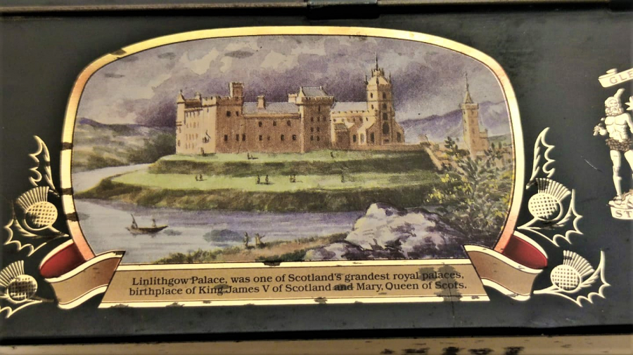 1950 GLENFİDDİCH PURE MALT  SCOTCH WHİSKY TENEKE KAPAKLI 750 ML ETRAFI RESİMLİ İÇERSİ BOŞ KUTU 