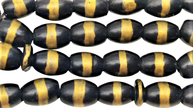 OSMANLI DÖNEMİ BEYKOZ EL İŞİ KOYU BORDO RENKDE HABBELERİN ÜZERİ ALTIN EL CEKME CAM DÖKME 33 LÜK TESBİH