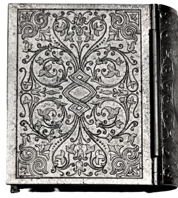 EUROPA GERMANY  2 JEWELS SEDEF KADRANLI KİTAP FORMUNDA ALRMLI MEKANİK KURMALI MASA SAATİ