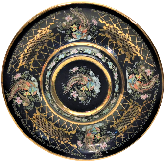 1980 VİNTAGE PORSELEN LEGEN İBRİK ALTIN EL CEKME DETAYLAR ÜZERİ RENKLİ KUŞLARLA BEZELİ MASA ÜZERİ İÇİN GÖRSELLİGİ MUKEMMEL DÜZENLENMİŞ