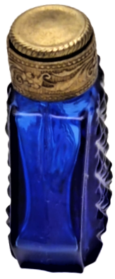 FRANSIZ OSMANLI PAZARINA YAPILMIŞ CAM KOBALT PİRİN İŞLEMELİ CAM CUBUKLU KAPAK PARFUM ŞİŞESİ