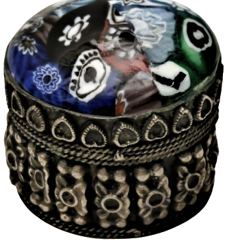 KAPAKLI İLAC SAKLAMA TAŞIMA KUTUSU ÜZERİ TAŞ İŞ METAL ALPAKA KENARLAR KOMPLE İŞLEMELİ