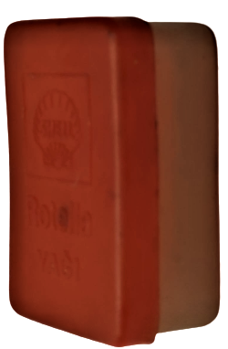 SHEEL ROTELLA YAGI REKLAMLI PLASTIK KIRMIZI BEYAZ BENZİN İSTASYONLARINDA UZUN YOL ŞÖFÖRLERİNE HEDİYE EDİLEN PLASTİK SABUN KUTUSU