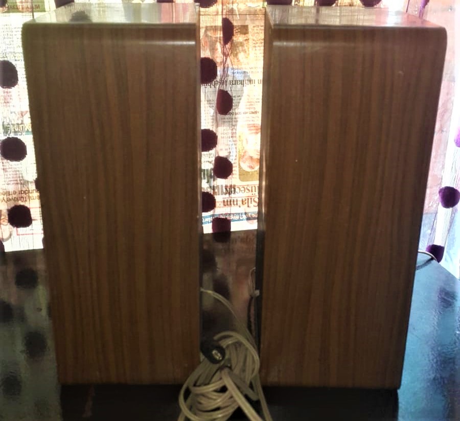 GRUNDIG STUDİO 3010 STEREO DUAL 1225 PİKAP ORJİNAL HÖPÖRLER SİSTEMLİ MÜZİK SETİ RADYO PİKAP TEYP 