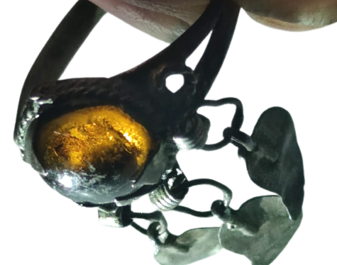 OSMANLI DAMLA  AMBER KEHRİBAR TAŞLI ÜC YAPRAKLI NAZARLIKLI USTA EL İŞİ ÖZEL YAPIM BAYAN YÜZÜK