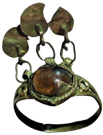 OSMANLI DAMLA  AMBER KEHRİBAR TAŞLI ÜC YAPRAKLI NAZARLIKLI USTA EL İŞİ ÖZEL YAPIM BAYAN YÜZÜK