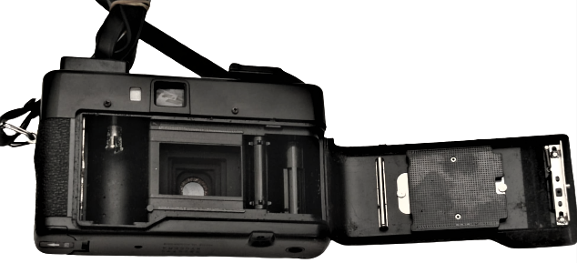 YASHICA MF 2 CAMERA LENS YASHICA  35 MM FİLM POİNT & SHOOT CAMERA READ* F4 38 MM LENS FOTOGRAF MAKİNASI