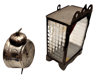 OSMANLI GELİN SAATİ ÖZEL EL YAPIM TENEKE VE CAMDAN YAPILMIŞ  KAPAKLI DOLABİNDA TEK CANLI JUNKERS KURMALI MEKANİK SAATİYLE 