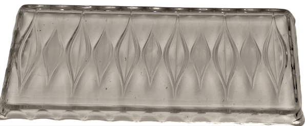 1950 FRANSIZ  BİLLÜR CAMDAN YAPILMIŞ DAMLA DESENLİ CAM TEPSİ DAVETLERDE SUNUM İKRAM İCİN KULLANILAN SADECE TEPSİ GÖNDERİLECEKTİR