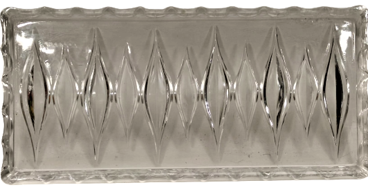 1950 FRANSIZ  BİLLÜR CAMDAN YAPILMIŞ DAMLA DESENLİ CAM TEPSİ DAVETLERDE SUNUM İKRAM İCİN KULLANILAN SADECE TEPSİ GÖNDERİLECEKTİR