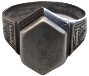 OSMANLI NADİR GÜMÜŞ TAMAMI EL İŞCİLİK YAPIMI  ÜC KATLI  COK FARKLI BİR USTALIK CALIŞMASI ALTI KÖŞELİ  YÜZÜK