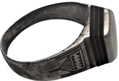 OSMANLI NADİR GÜMÜŞ TAMAMI EL İŞCİLİK YAPIMI  ÜC KATLI  COK FARKLI BİR USTALIK CALIŞMASI ALTI KÖŞELİ  YÜZÜK