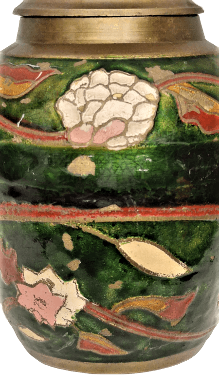 1970 PİRİNC ÜZERİ SOUK MİNELİ EL BYAMA İŞCİLİKLİ YEŞİL ZEMİNE  KARANFİLLER VE YAPRAKLAR KAPAKLI KÜP 