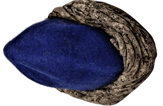 TEKKE İŞİ KECEDEN DÖVÜLEREK ELDE YAPILMIŞ ETRAFI BEZ SARILI EL YAPIM ARNAVUT DERVİŞ FESİ