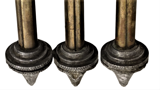 1950 SUSIS MADE IN GERMANY TRIPOT SARI PİRİNC ACILIR AYAKLAR KAPALI İKEN ALMAN ÜRETİMİ SORUNSUZDUR