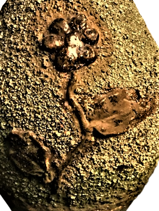 OSMANLI ÇANAKKALE YEŞİL VE KAHVERENK TONLARDA  EL İŞİ KUMLAMA TEKNİĞİYLE YAPILMIŞ BURGULU SAPLI  SU TESTİ. 