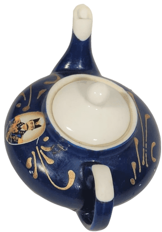 PAŞA GÖRSELLİ PORSELEN KAPAKLI CAY KÜLTÜRÜ UFAK TİRYAKİ DEMLİK ÜZERİ SİMLİ ALTIN EL CEKME İŞCİLİKLİ