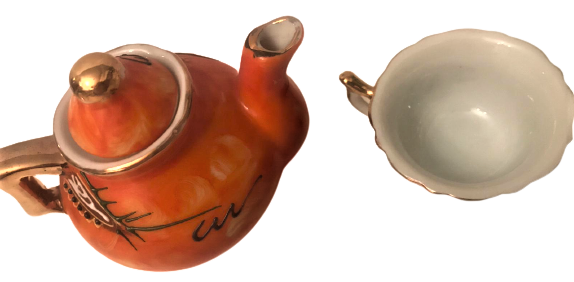 JAPON NAKASIMA MİNELİ PORSELEN TAMAMI KOMPLE EL YAPIMI CAY KÜLTÜRÜ UFAK BOY DEMLİK VE FİNCAN ORJİNAL KENDİ STANDINDA