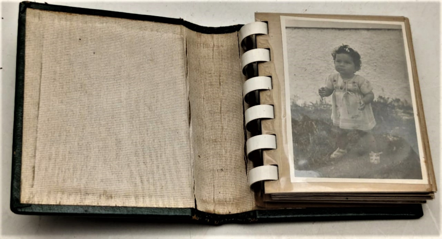 1950 PHOTOS ARTAOMUR BENUIMB LEATHER ALBUME FOTOGRAF ALBUMU İSTANBULDA CEKİLMİŞ SİYAH BEYAZ FOTOGTAFLAR