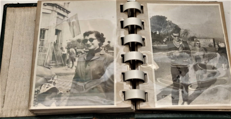 1950 PHOTOS ARTAOMUR BENUIMB LEATHER ALBUME FOTOGRAF ALBUMU İSTANBULDA CEKİLMİŞ SİYAH BEYAZ FOTOGTAFLAR