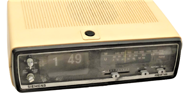 1970 SIEMENS ALPHA RADIO GERMANY YAPRAK GÖSTERGE RADYO SAAT ALARM 