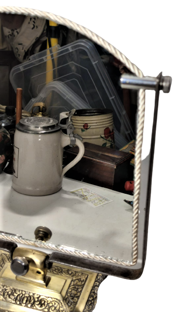 OSMANLI PİRİNC METAL AYAKLI OYNAR  HAREKETLİ GÖVDE VEYA DUVARA ASILABİLEN TUVALET VE MASA AYNASI