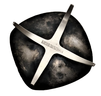 GÜMÜŞ KAPLAMA UFAK AYAKLI KARE FORMDA  MASA ÜZERİ MUMLUK İSVİVRE MALI