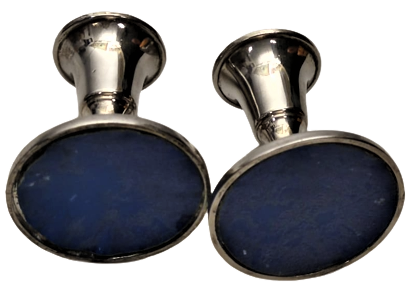 1970 ALMAN GÜMÜŞÜ CİFT MUMLUK İKİ ADET ÜZERİ FİYONKLU ŞAMDAN ALT TARAFLAR KADİFE 